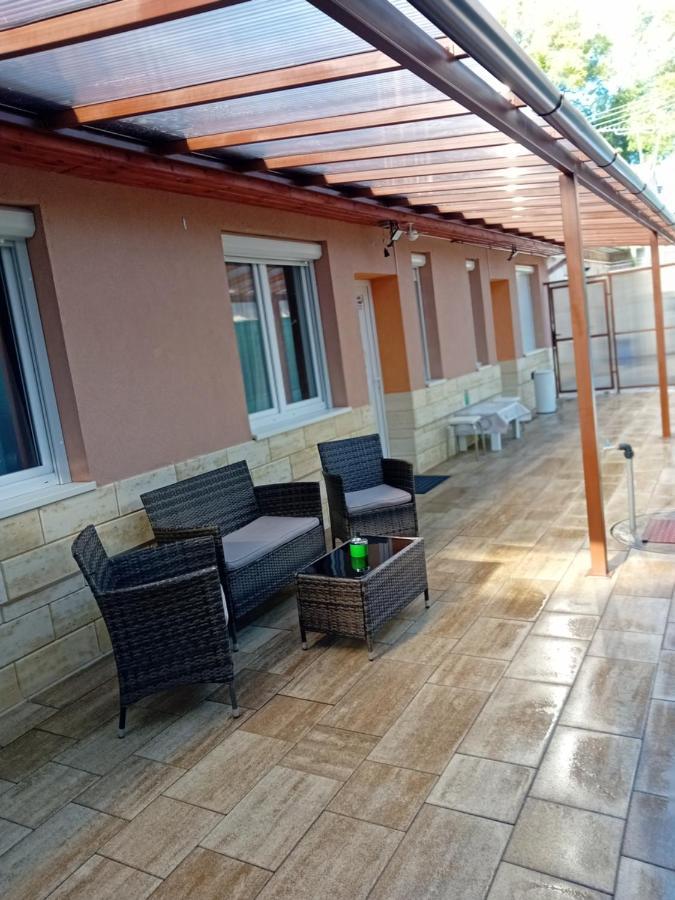 Hangjegy Apartman Debrecen Exterior foto
